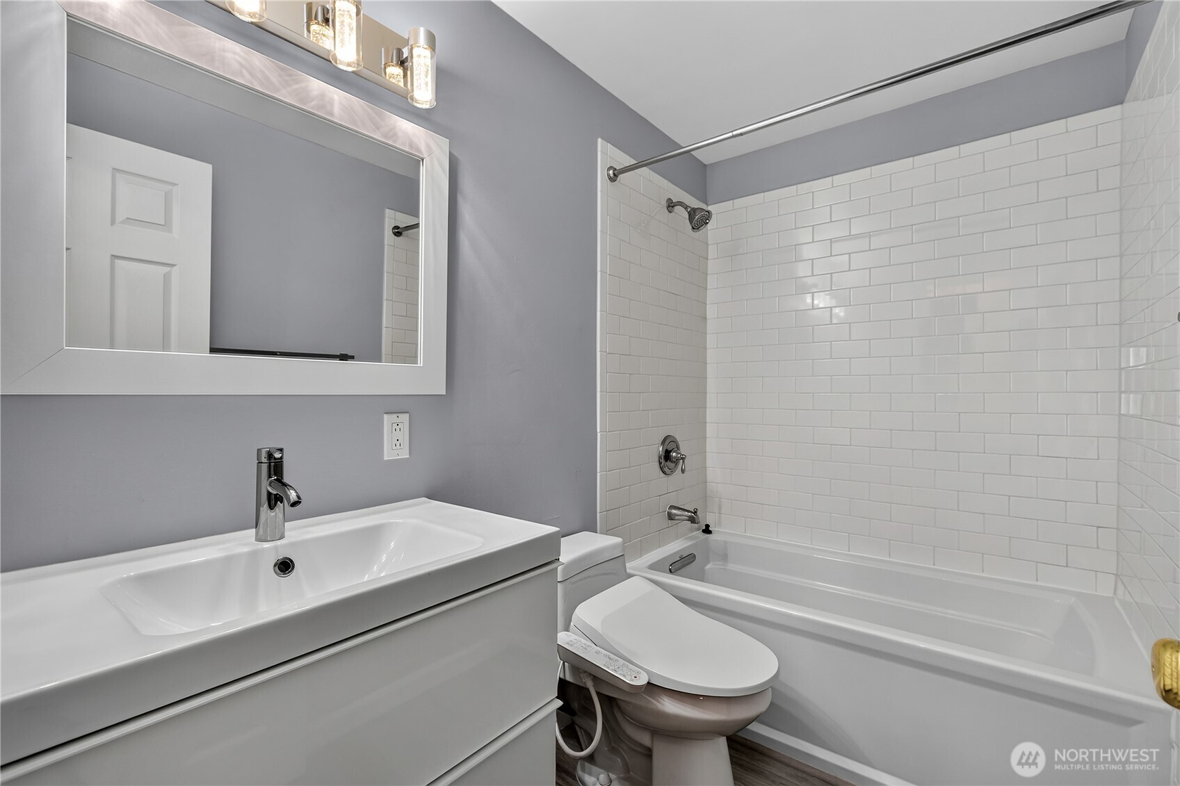 19032 86th Avenue Northeast Bothell, WA 98011 - Photo 20 of 32 Gallery Image 20