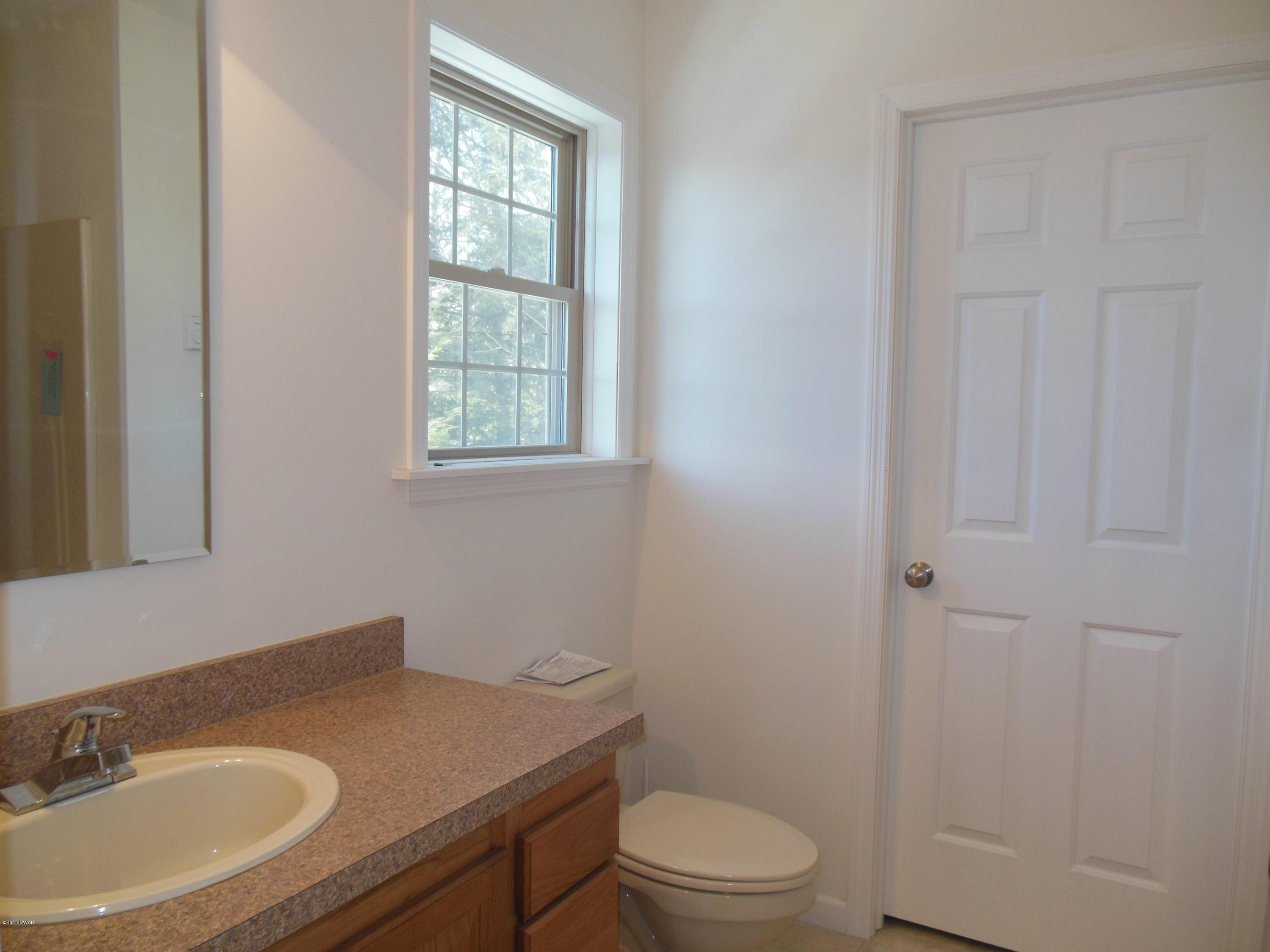 818 Deerfield Road Lake Ariel, PA 18436 - Photo 14 of 25 Gallery Image 14