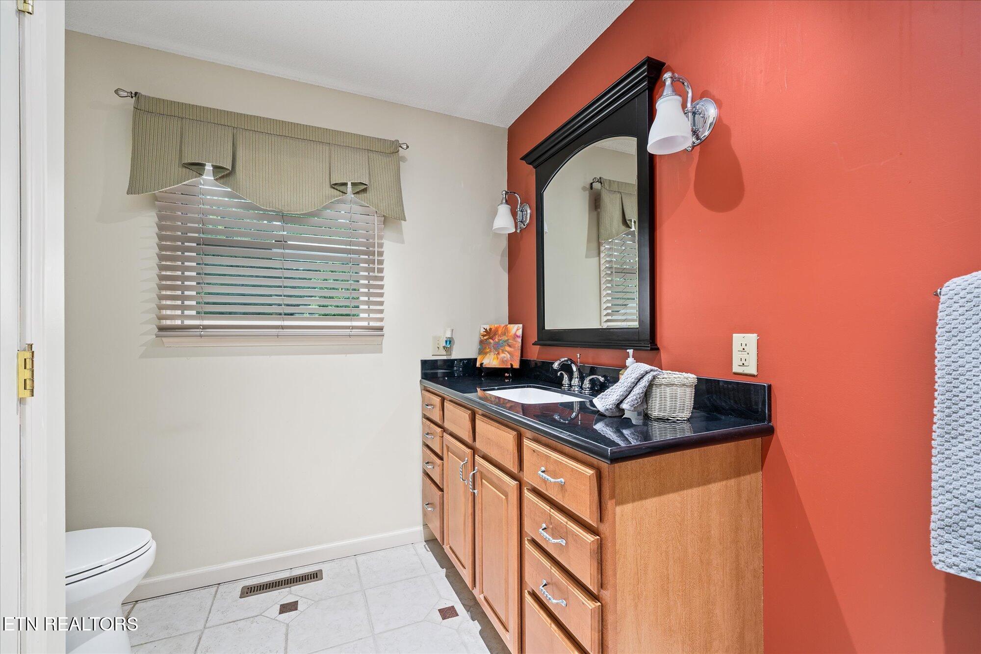 138 Baltusrol Road Crossville, TN 38558 - Photo 9 of 42 20250917001905142337000000-o