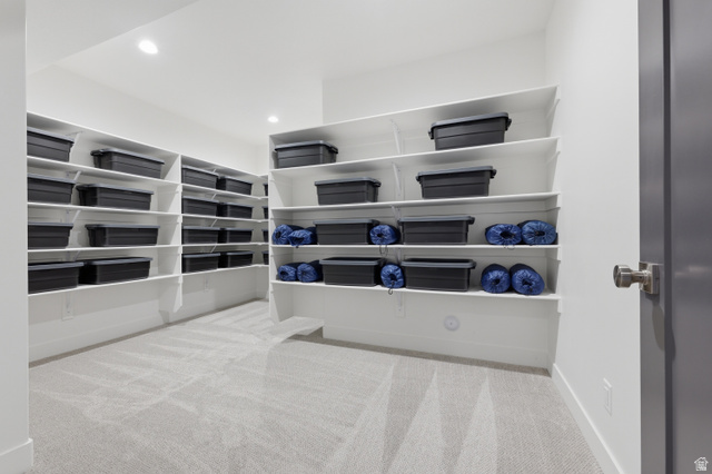 2559 West Aurora Avenue Mapleton, UT 84664 - Photo 54 of 60 Walk in closet