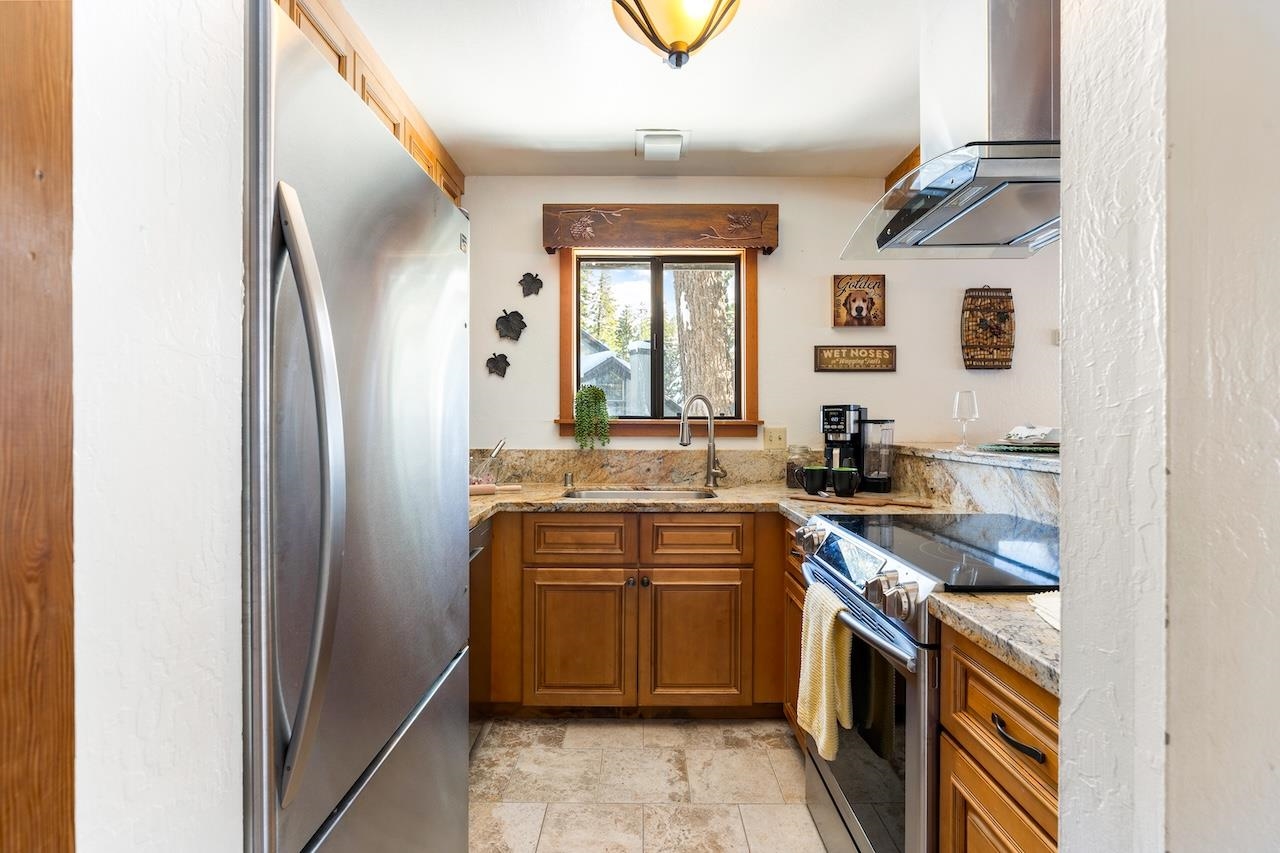 725 Granlibakken Road, Unit 85 Tahoe City, CA 96145 - Photo 11 of 21