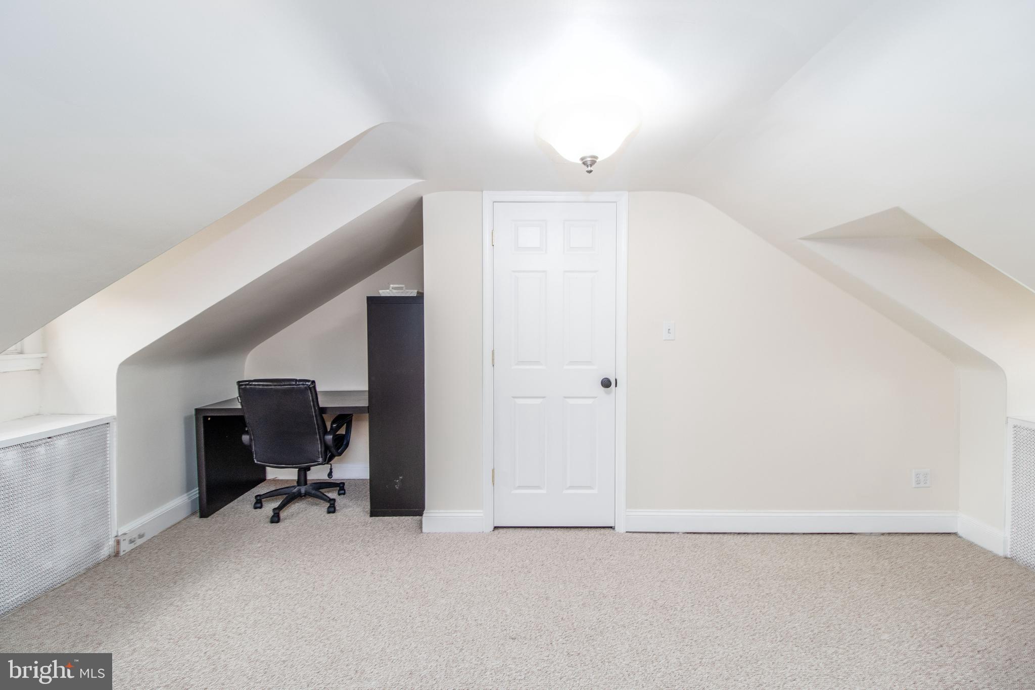 206 Dunkirk Road Baltimore, MD 21212 - Photo 22 of 40 BONUS 4th BEDROOM!