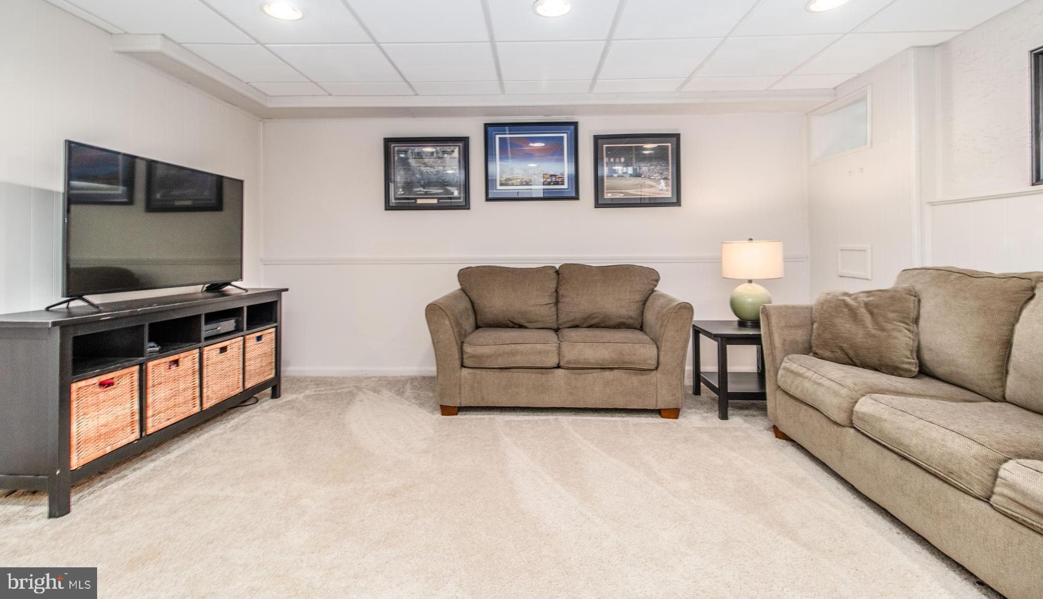 206 Dunkirk Road Baltimore, MD 21212 - Photo 27 of 40 FULLY FINISHED LOWER LEVEL!