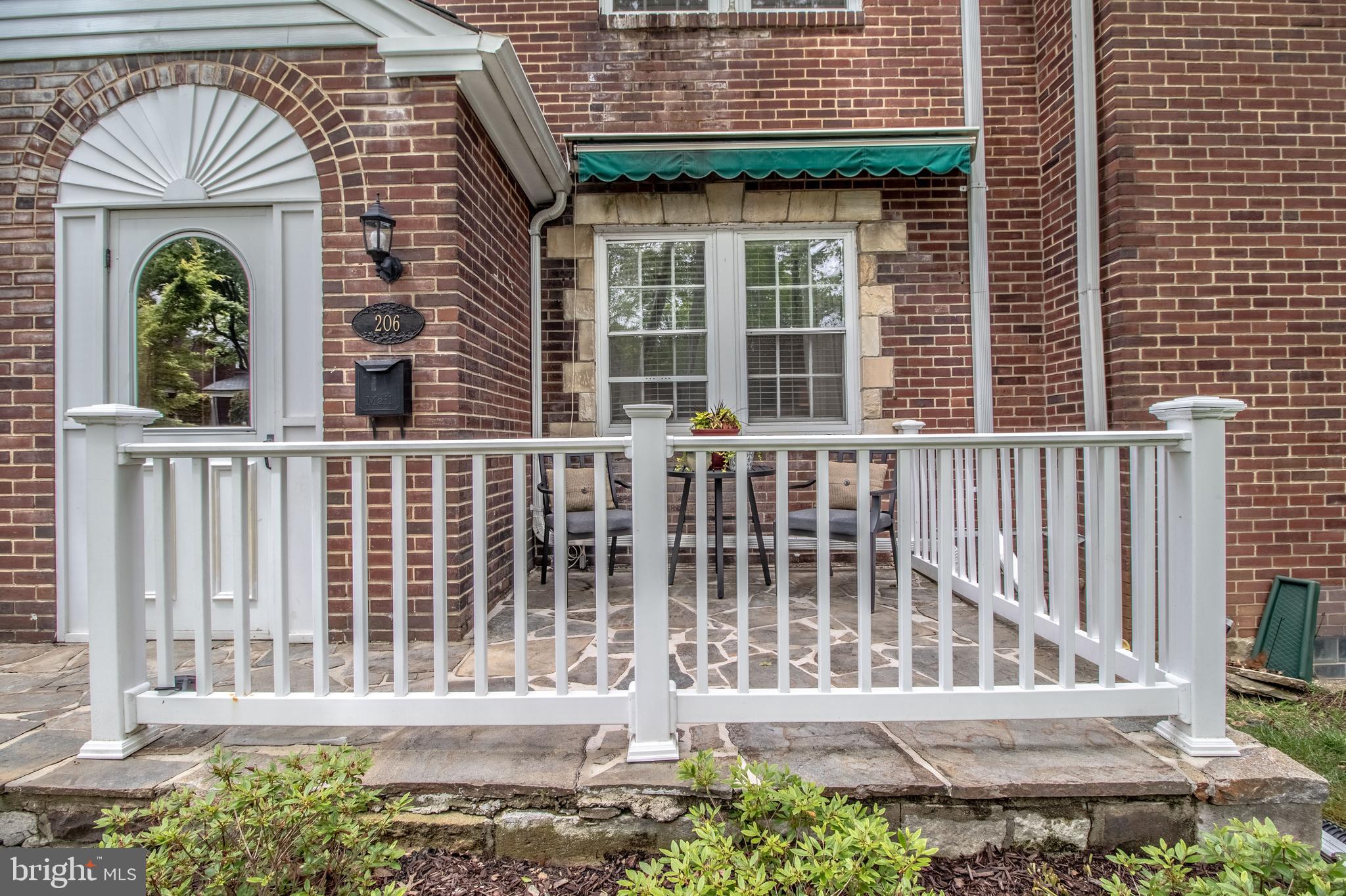 206 Dunkirk Road Baltimore, MD 21212 - Photo 36 of 40 BEAUTIFUL FRONT PORCH!
