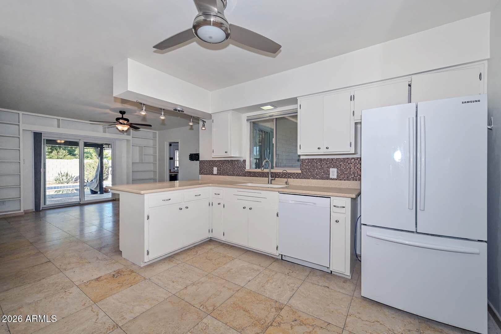 6816 East Coronado Road Scottsdale, AZ 85257 - Photo 14 of 41 Kitchen2