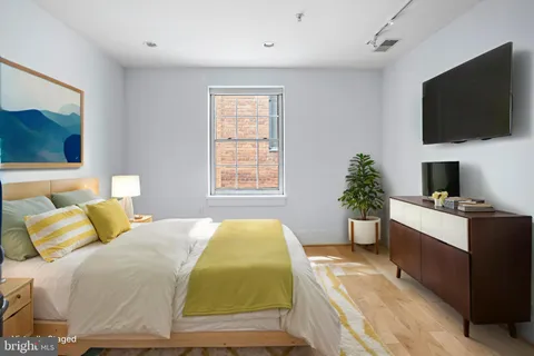 $425,000 | 2818 Connecticut Avenue Northwest, Unit 14, Washington, DC 20008