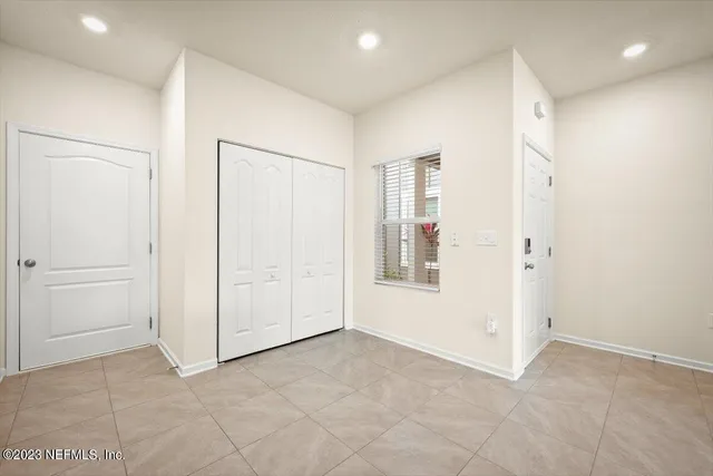 $1,725 | 7814 Echo Springs Road, Jacksonville, FL 32256