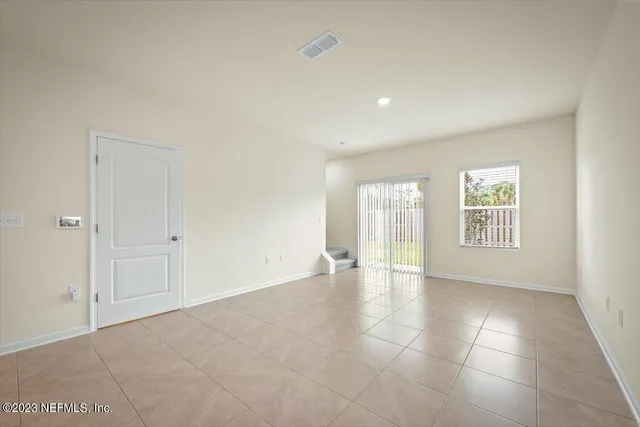 $1,725 | 7814 Echo Springs Road, Jacksonville, FL 32256