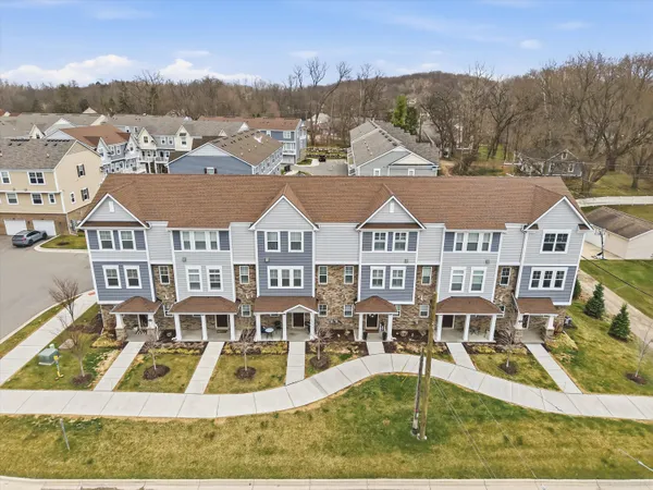 $379,000 | 485 Jenny Way, Unit 85, Brighton, MI 48116