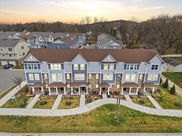 $379,000 | 485 Jenny Way, Unit 85, Brighton, MI 48116