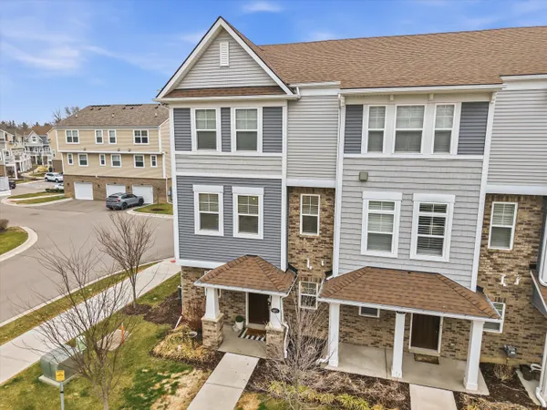 $379,000 | 485 Jenny Way, Unit 85, Brighton, MI 48116