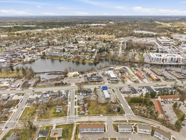 $379,000 | 485 Jenny Way, Unit 85, Brighton, MI 48116