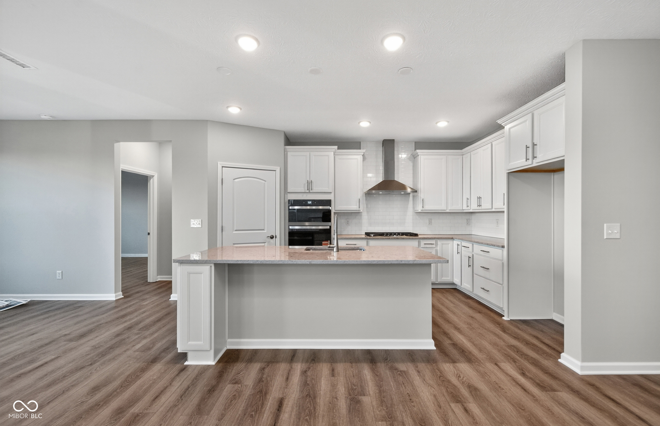 14915 Iron Liege Way Westfield, IN 46074 - Photo 4 of 36