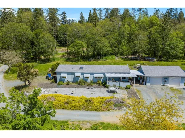$349,995 | 2447 Stringer Gap Road, Grants Pass, OR 97527