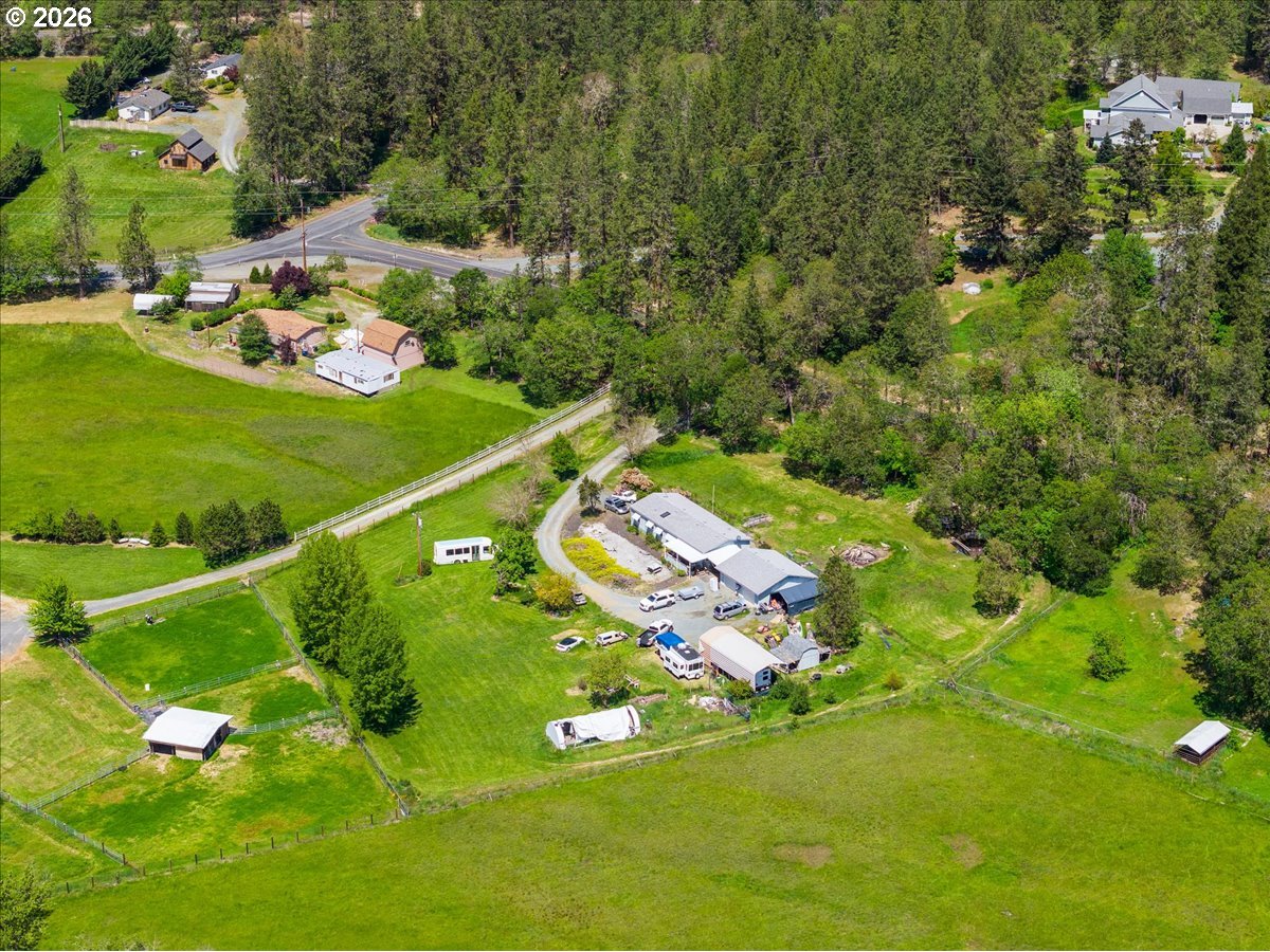 2447 Stringer Gap Road Grants Pass, OR 97527 - Photo 34 of 34
