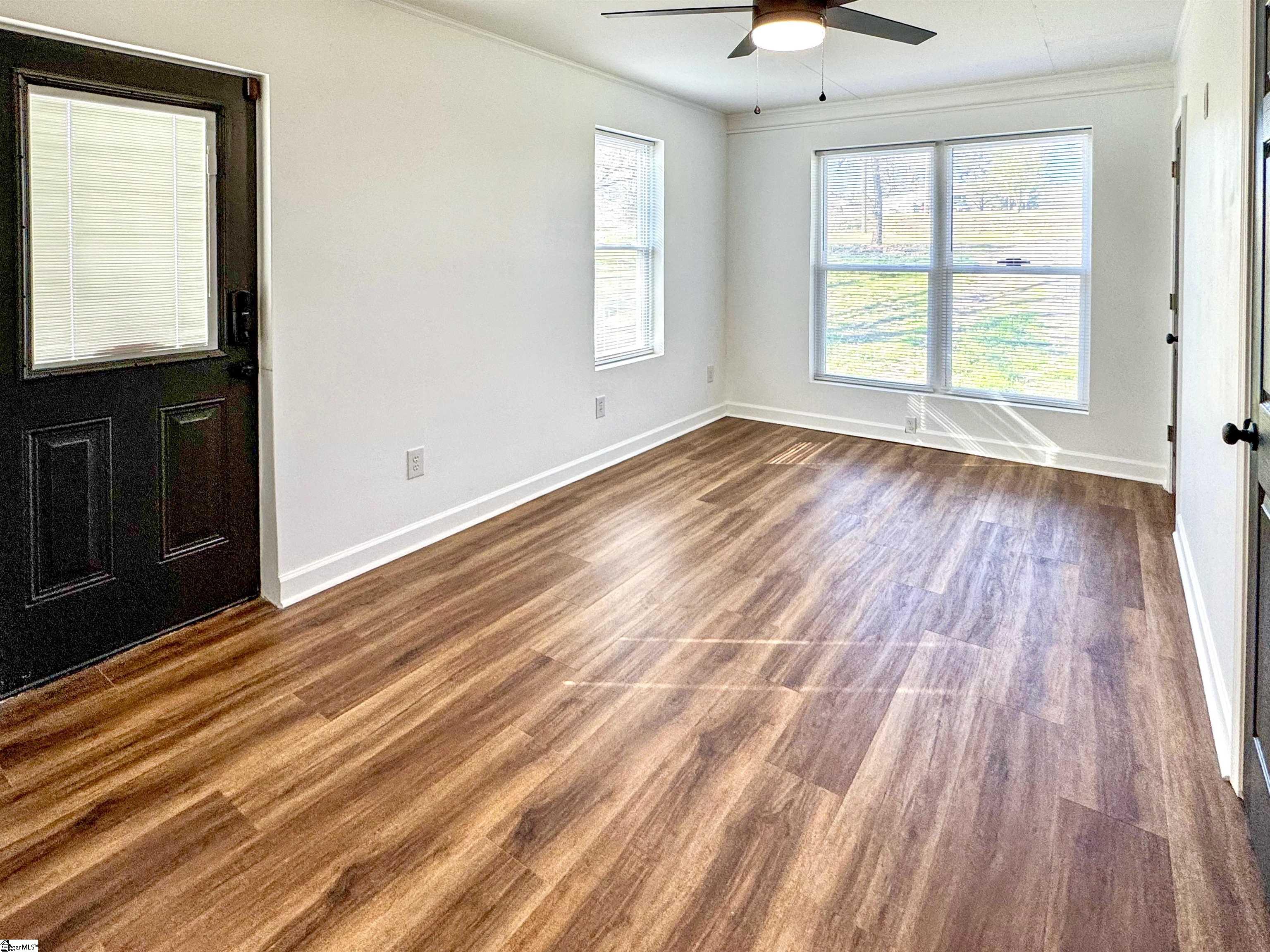 2434 Broadway Lake Road Anderson, SC 29621 - Photo 16 of 28