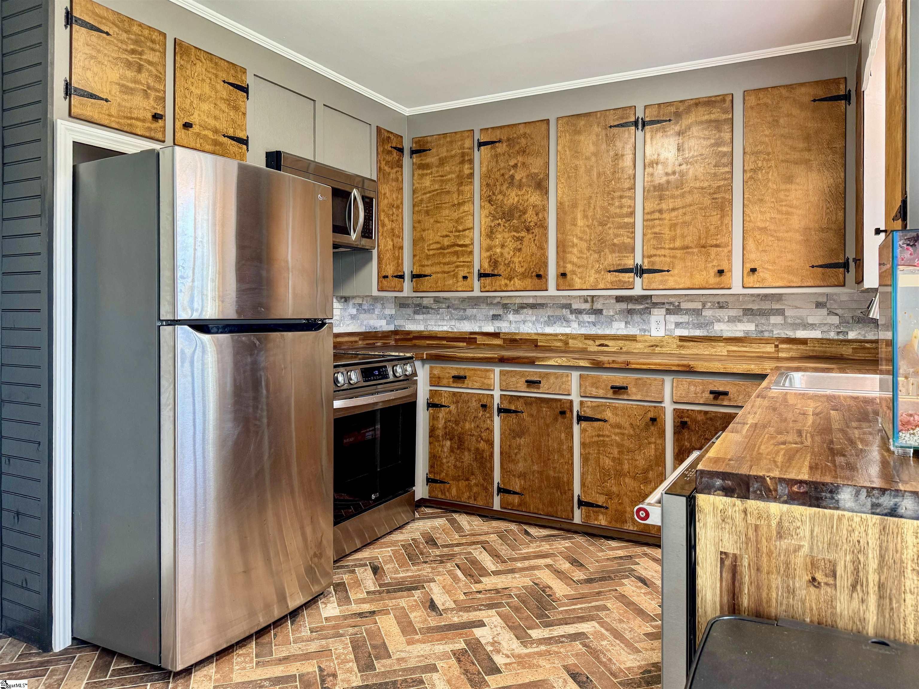 2434 Broadway Lake Road Anderson, SC 29621 - Photo 21 of 28