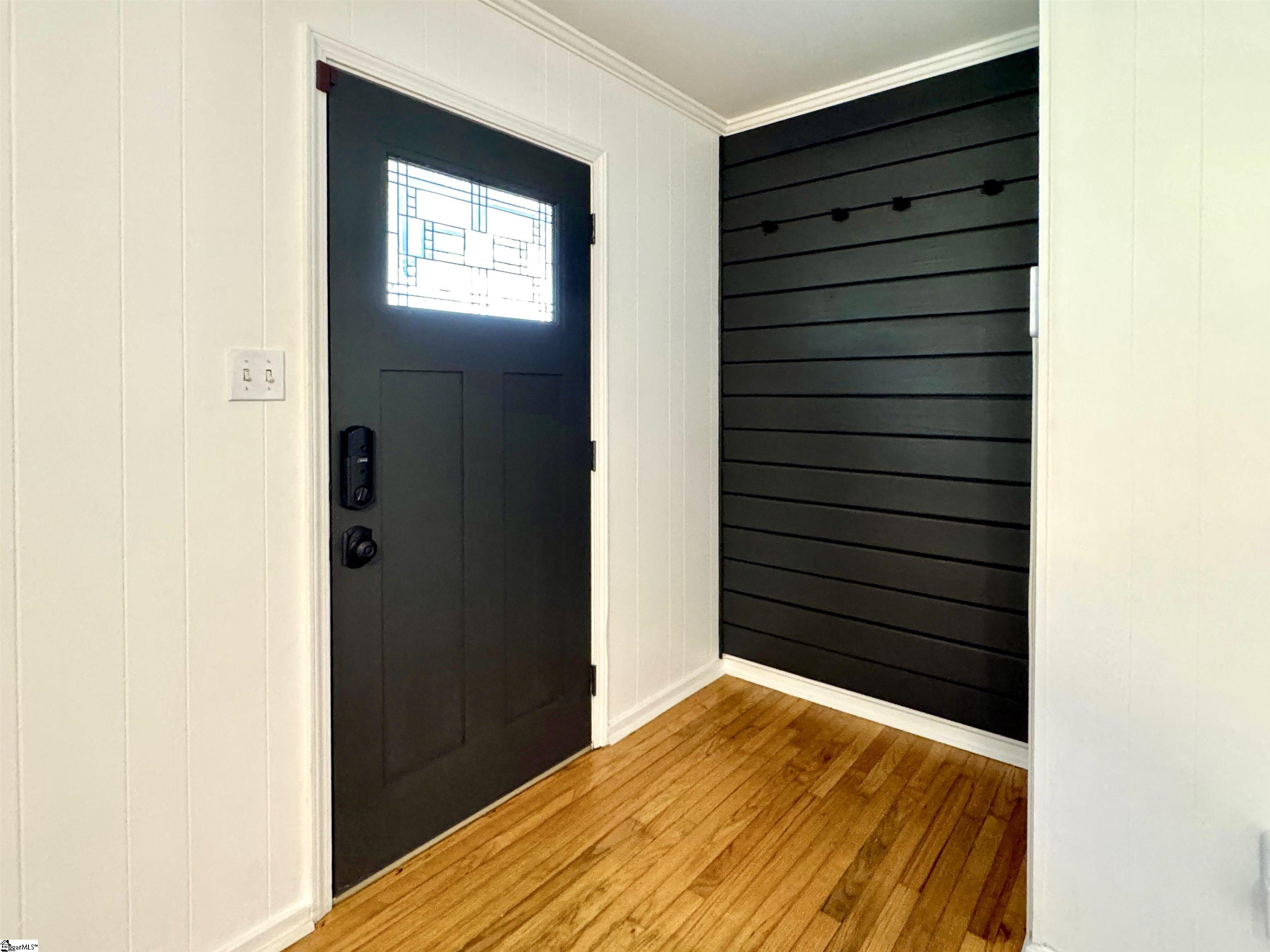 2434 Broadway Lake Road Anderson, SC 29621 - Photo 10 of 28