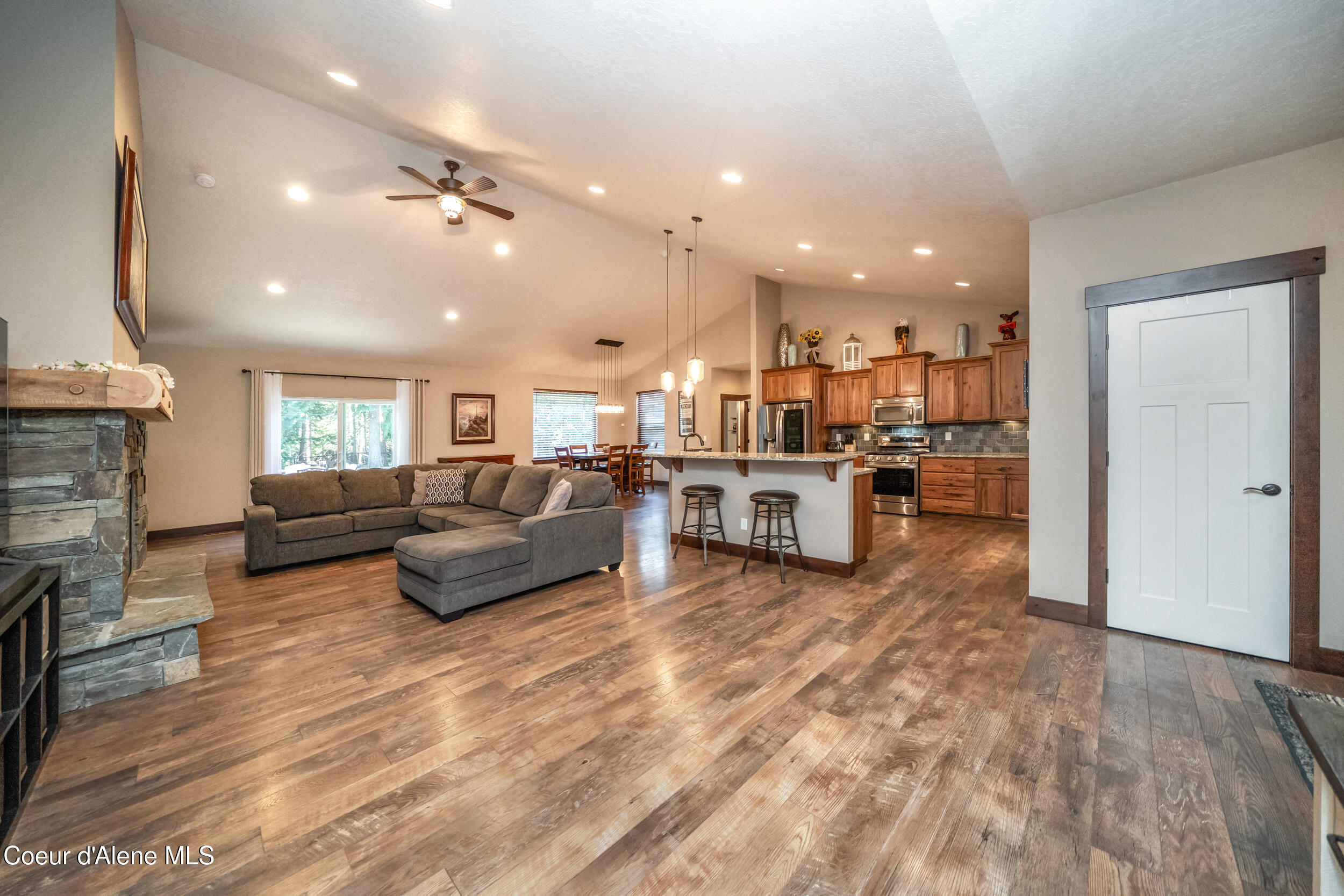 3102 West Mack Lane Rathdrum, ID 83858 - Photo 7 of 52 DSC06573
