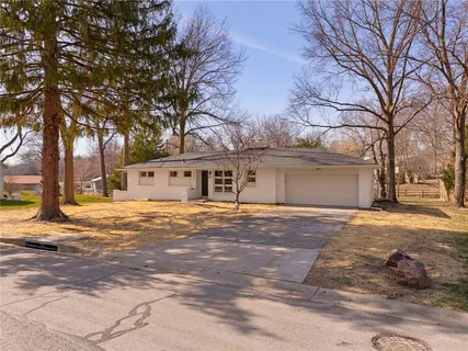 $425,000 | 5406 Lucille Lane, Shawnee, KS 66203