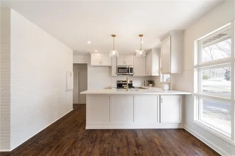 $425,000 | 5406 Lucille Lane, Shawnee, KS 66203