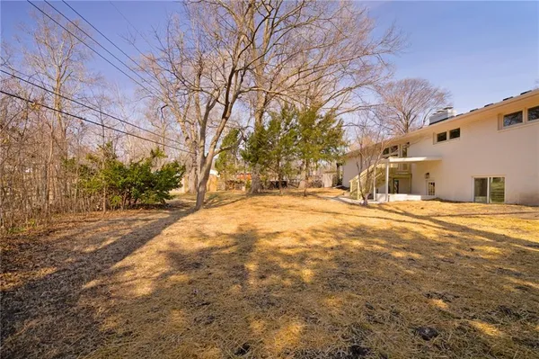 $425,000 | 5406 Lucille Lane, Shawnee, KS 66203