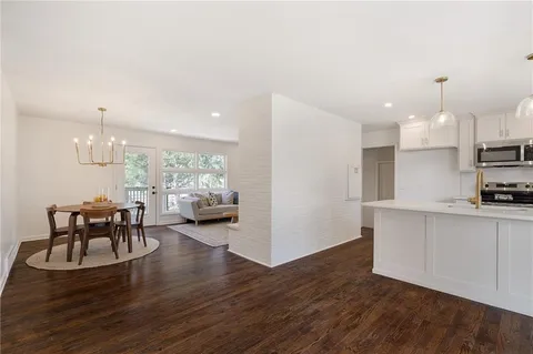 $425,000 | 5406 Lucille Lane, Shawnee, KS 66203