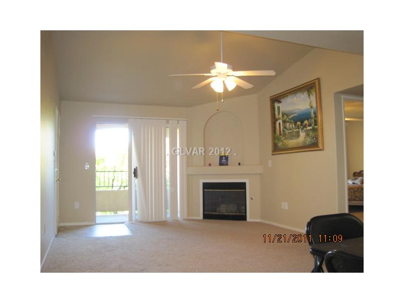 7885 West Flamingo Road, Unit 2009 Las Vegas, NV 89147 - Photo 5 of 35 Living Room.