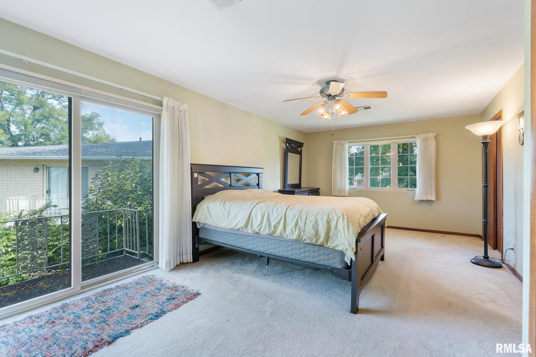 920 17th Street, Unit 34 Moline, IL 61265 - Photo 17 of 26