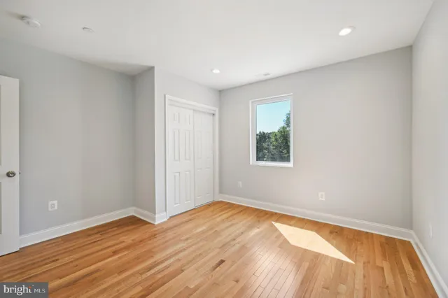 a picture of a bench in front of door