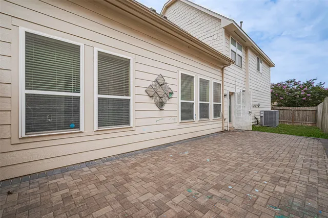 a house view with a outdoor space