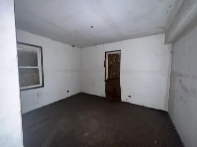 $99,000 | 9398 South Kreiter Avenue, Chicago, IL 60617