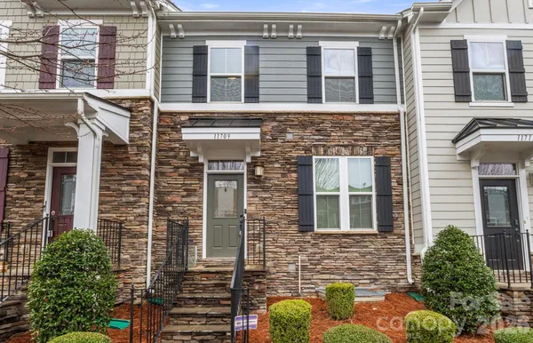 $370,000 | 11709 Blessington Road, Huntersville, NC 28078