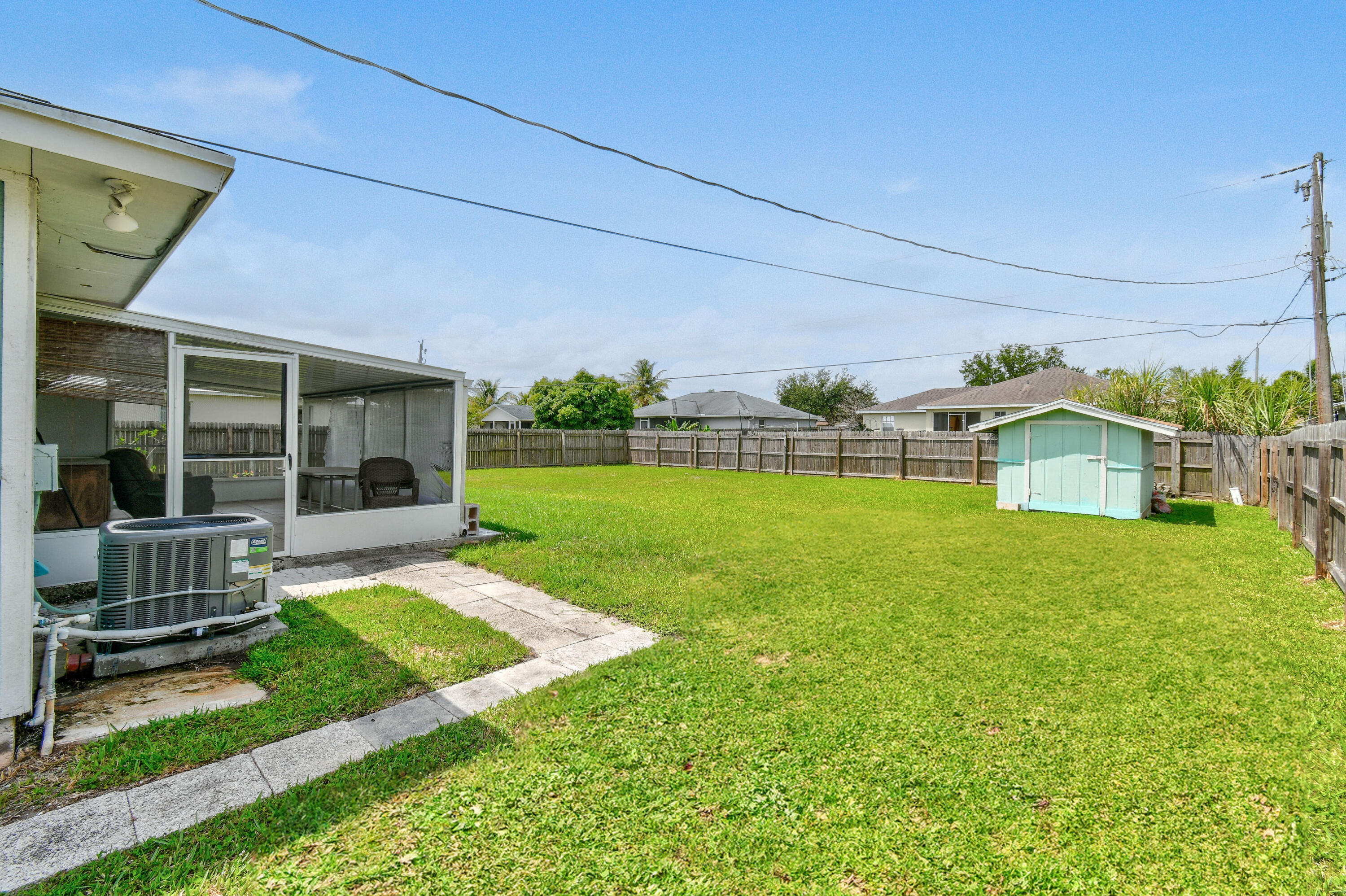 1920 Southwest Taurus Lane Port St. Lucie, FL 34984 - Photo 20 of 23 1920SWTaurusLn(28)