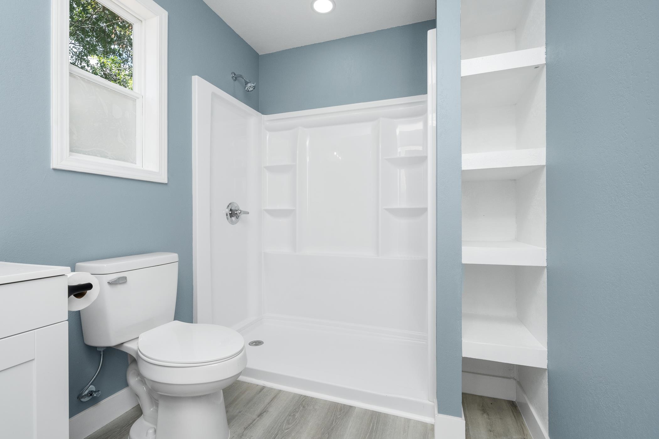 200 South 724 Greer, SC 29651 - Photo 13 of 18