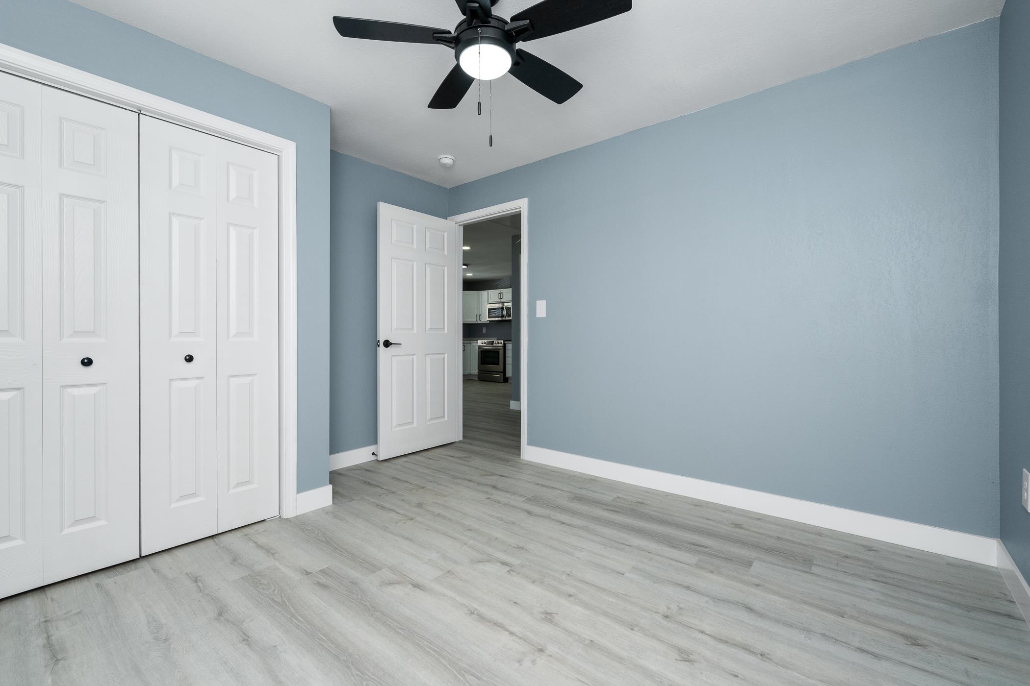 200 South 724 Greer, SC 29651 - Photo 9 of 18