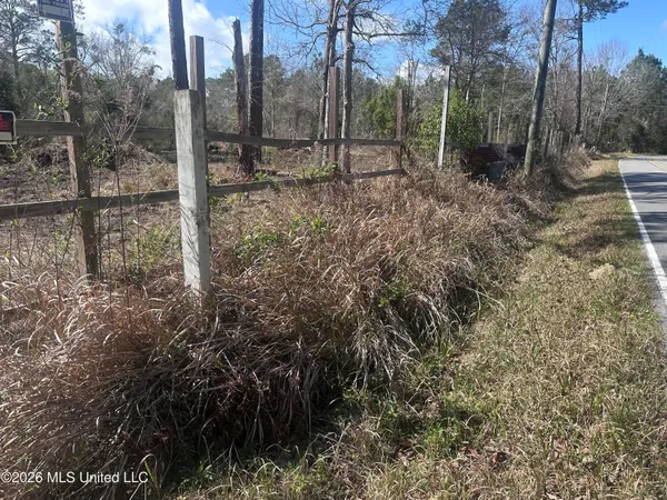 $50,000 | Orange Grove Road, Moss Point, MS 39562