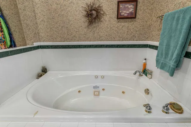 $625,000 | 1174 County Road 2500 East, Homer, IL 61849