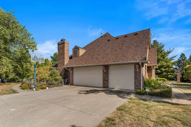 $625,000 | 1174 County Road 2500 East, Homer, IL 61849