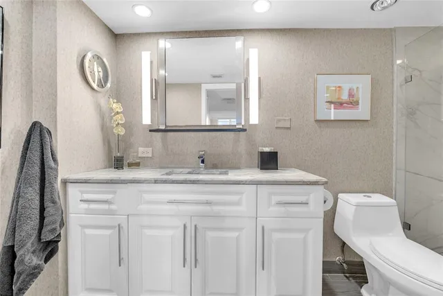 $359,000 | 4015 West Palm Aire Drive, Unit 703, Pompano Beach, FL 33069