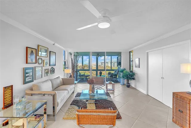 $359,000 | 4015 West Palm Aire Drive, Unit 703, Pompano Beach, FL 33069