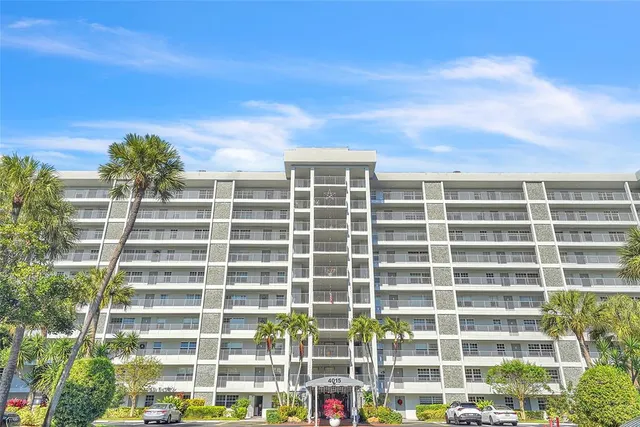 $359,000 | 4015 West Palm Aire Drive, Unit 703, Pompano Beach, FL 33069