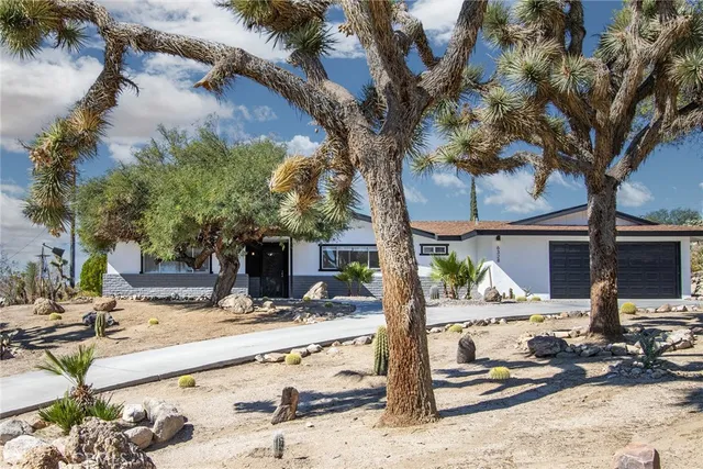$2,900 | 6328 Palo Alto Avenue, Yucca Valley, CA 92284