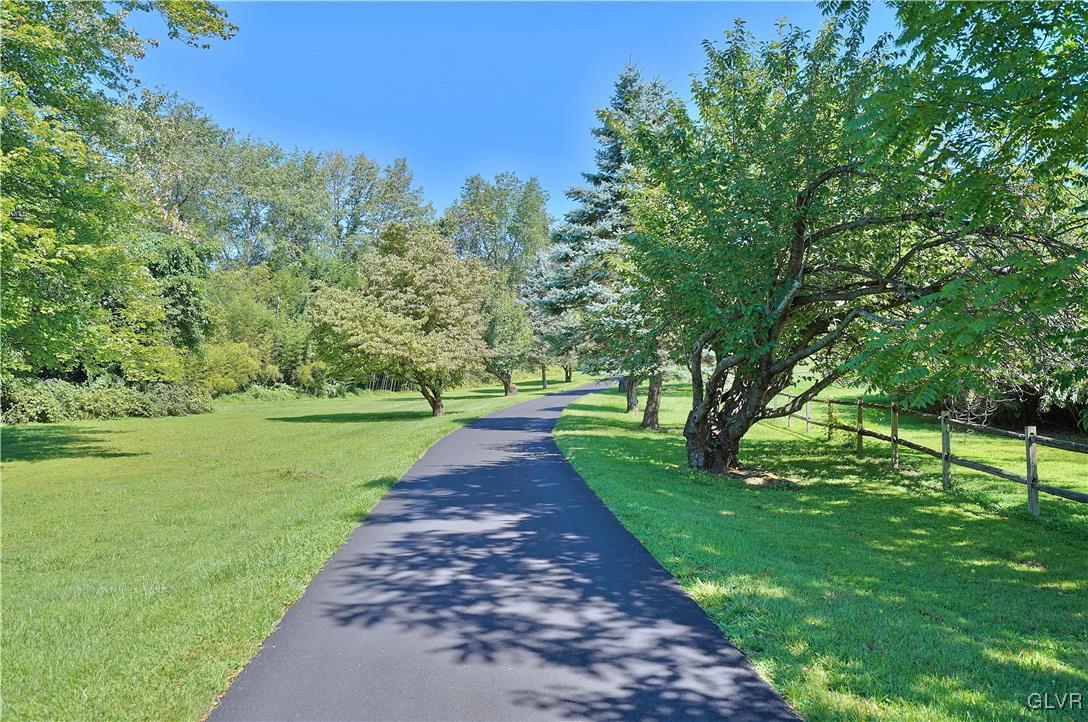 1421 Mill Road Bangor, PA 18013 - Photo 3 of 50 Gallery Image 3