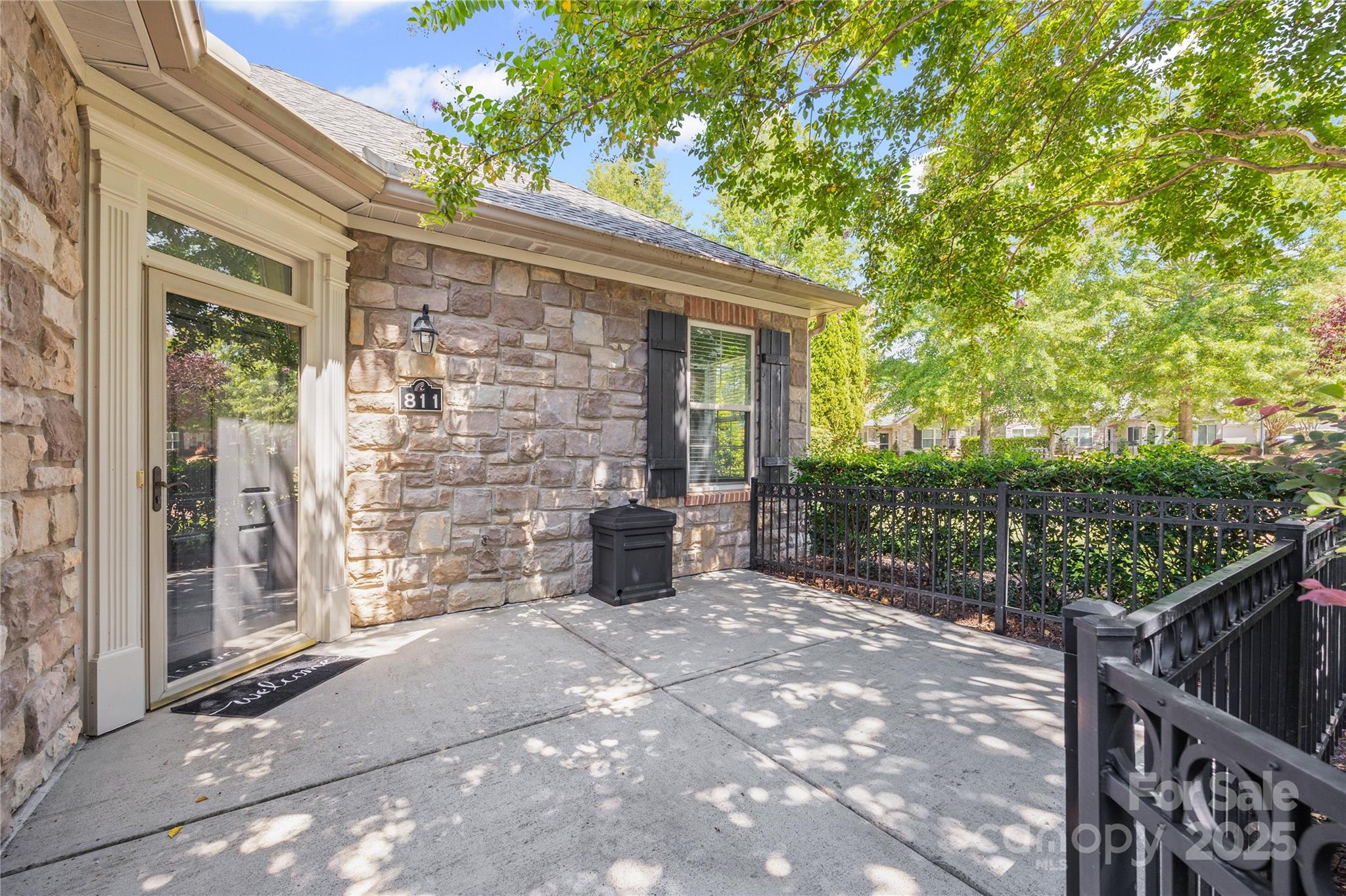 811 Ledgestone Court Tega Cay, SC 29708 - Photo 2 of 48