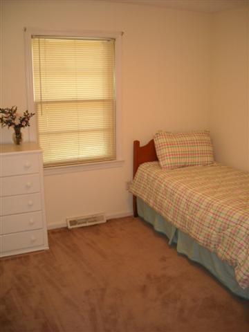 318 Jamestown Road Easley, SC 29640 - Photo 14 of 20