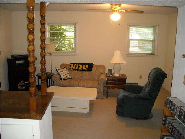 318 Jamestown Road Easley, SC 29640 - Photo 10 of 20