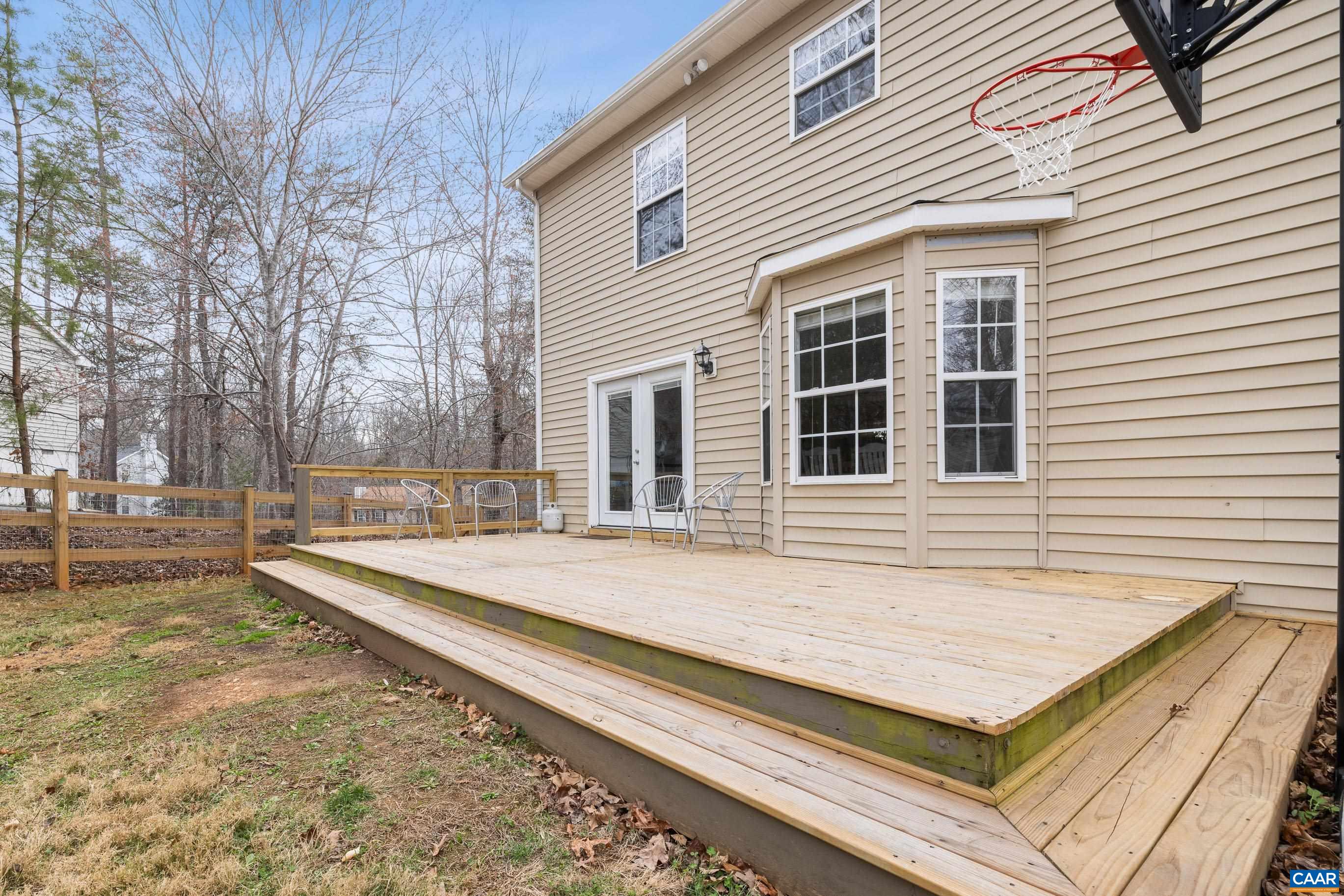 17 Hopi Way Palmyra, VA 22963 - Photo 4 of 36 a view of a house with a backyard and sitting area