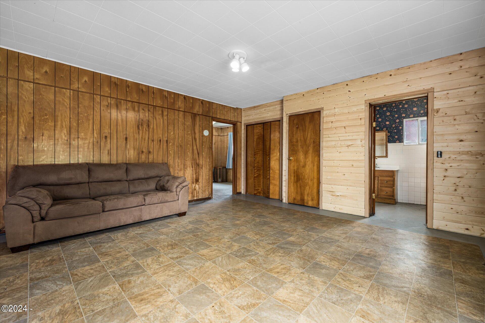 7550 Logsden Road Siletz, OR 97380 - Photo 15 of 25 43-43 - 7550 Logsden Rd
