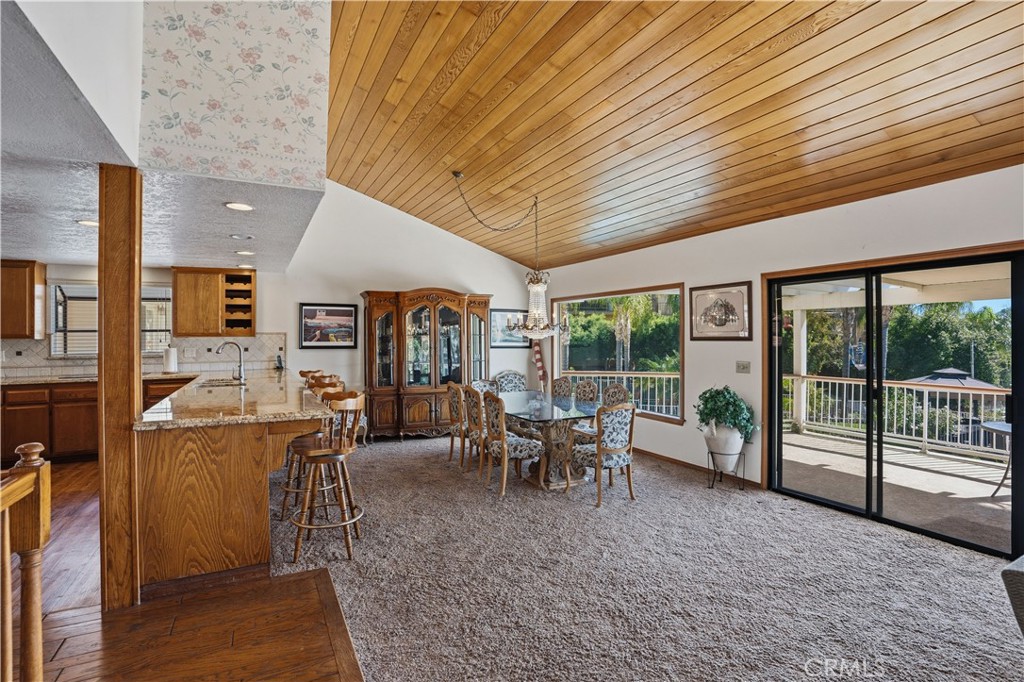 30026 Big Range Road Canyon Lake, CA 92587 - Photo 7 of 48 a living room with furniture